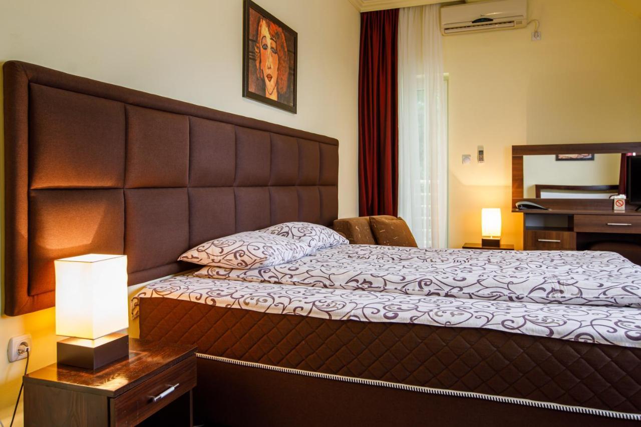 Villa Modena Subotica Ngoại thất bức ảnh