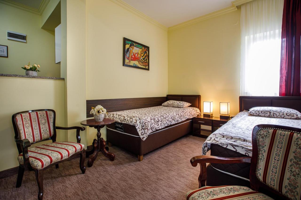 Villa Modena Subotica Ngoại thất bức ảnh